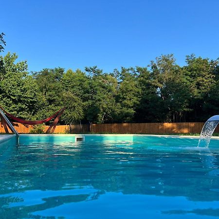 Horace Guesthouse Pool & Hot Tub & Bikes & River Dejani Buitenkant foto
